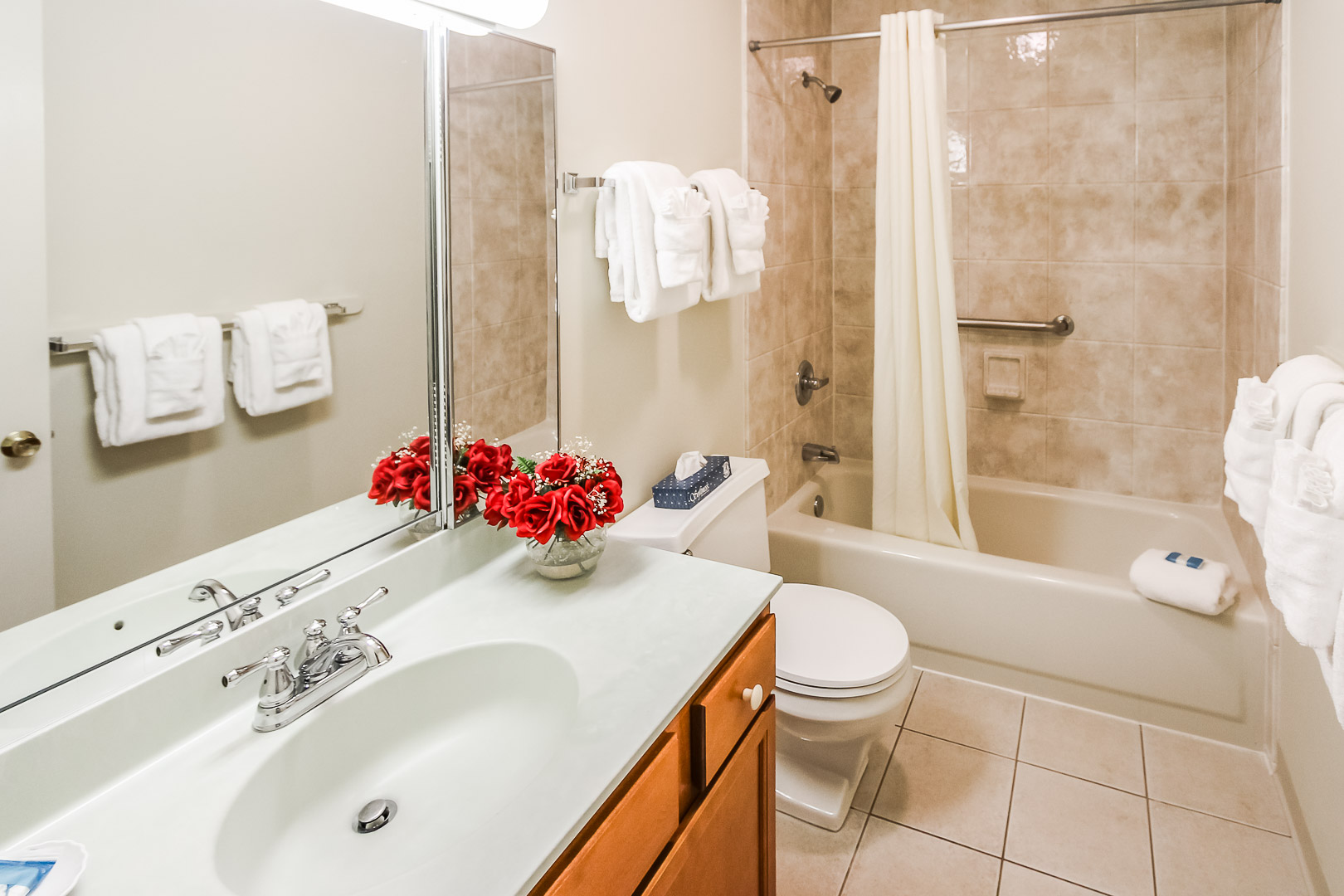 A crisp and clean bathroom at VRI's Brewster Green Resort in Massachusetts.
